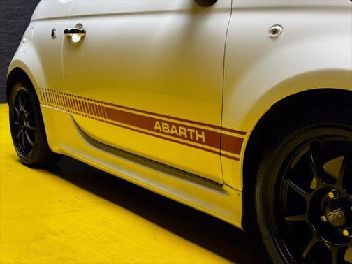2012 FIAT 500 Abarth