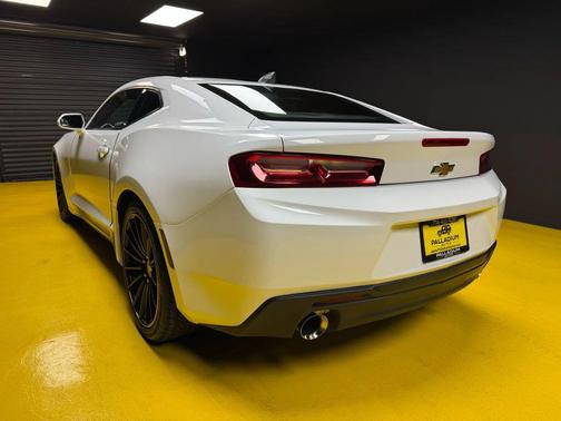 2018 Chevrolet Camaro 1LT