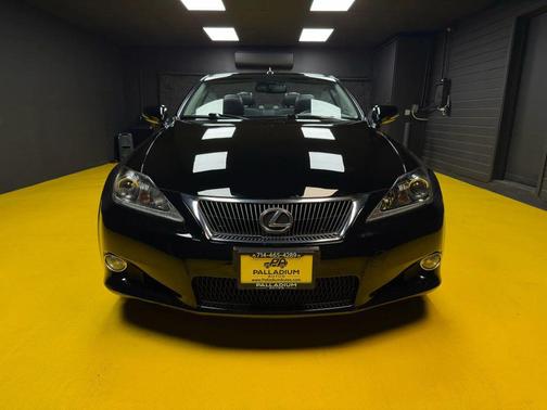 2013 Lexus IS 250C Base