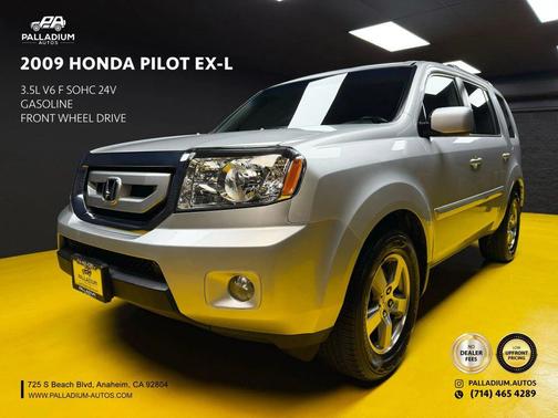 Silver 2009 Honda Pilot EX-L