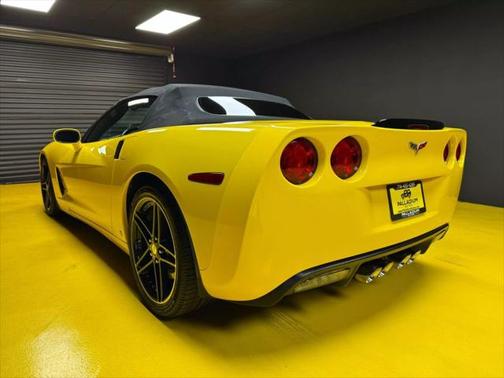 2006 Chevrolet Corvette Base