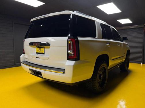 White 2015 GMC Yukon Denali