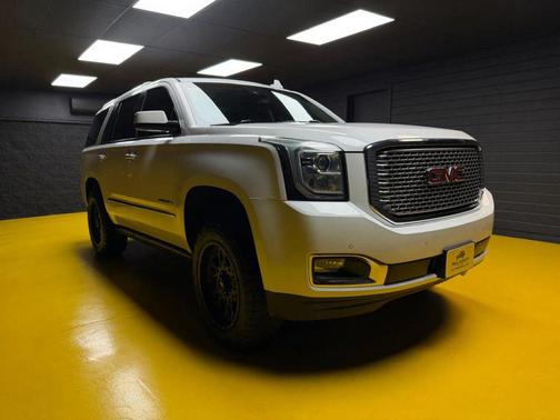 White 2015 GMC Yukon Denali