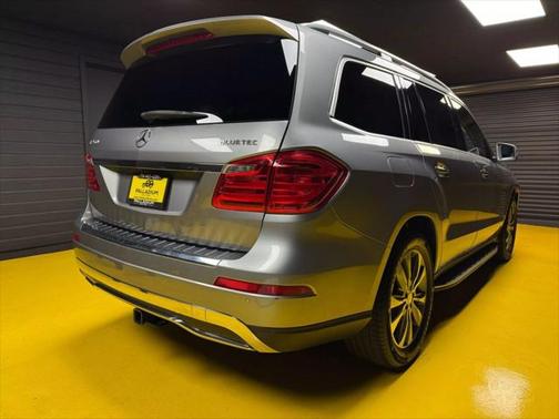 2015 Mercedes-Benz GL-Class 4MATIC