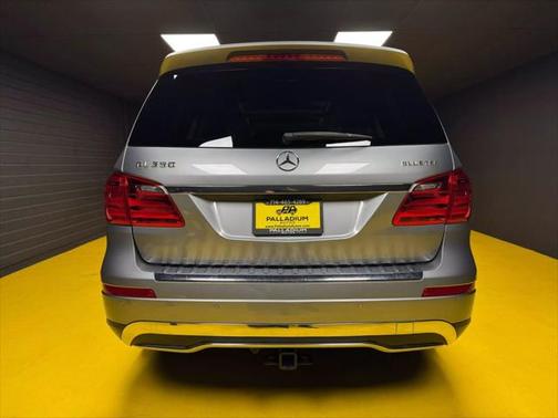 2015 Mercedes-Benz GL-Class 4MATIC