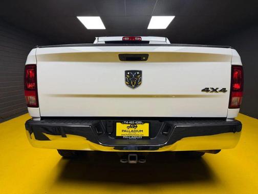 Bright White Clearcoat 2018 RAM 1500 Tradesman