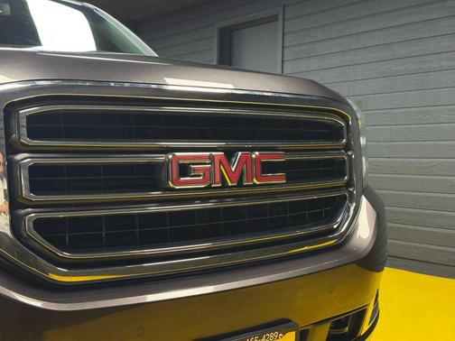 2017 GMC Yukon XL SLT