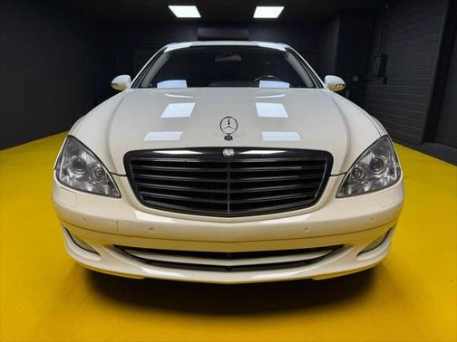 2009 Mercedes-Benz S-Class S 550 Sedan 4D