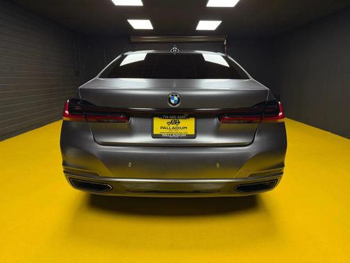 2020 BMW 740 740i Sedan 4D