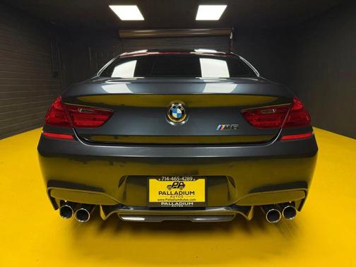 Grey 2017 BMW M6 Base
