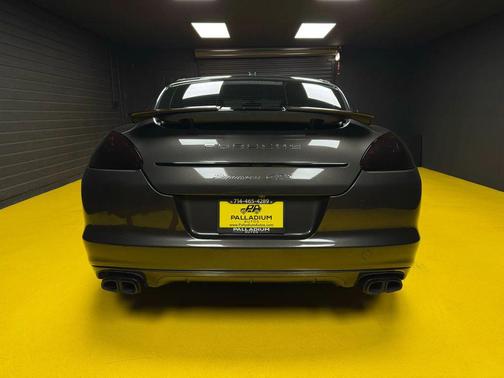 2013 Porsche Panamera GTS