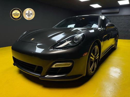 2013 Porsche Panamera GTS