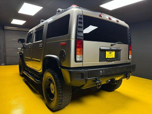 2003 Hummer H2 Base