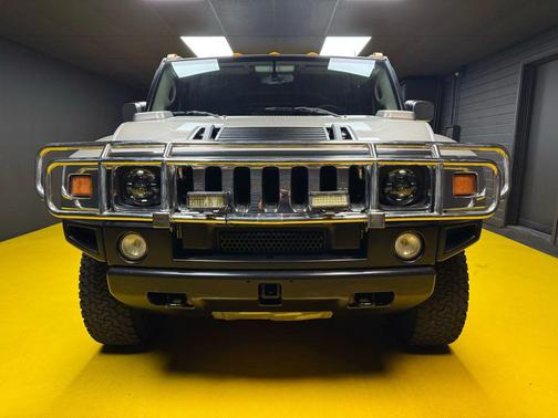 2003 Hummer H2 Base