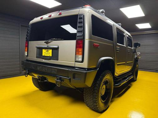 2003 Hummer H2 Base