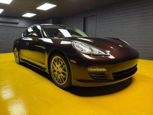 2011 Porsche Panamera 4