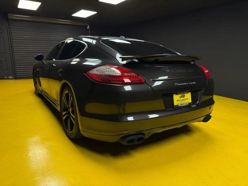 2010 Porsche Panamera Turbo