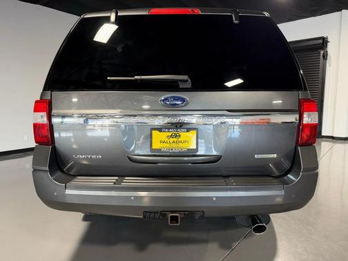 Grey 2017 Ford Expedition Limited