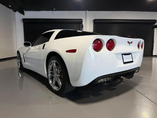 White 2011 Chevrolet Corvette Base