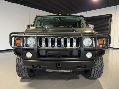 Green 2004 Hummer H2 Base