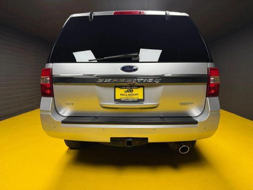 2017 Ford Expedition XLT