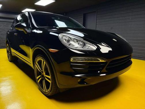 2013 Porsche Cayenne Base