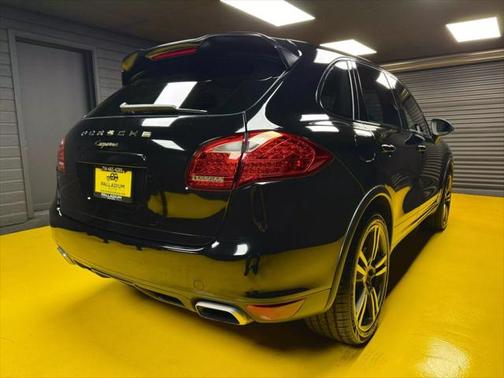 2013 Porsche Cayenne Base