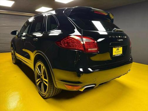 2013 Porsche Cayenne Base