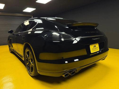2010 Porsche Panamera S