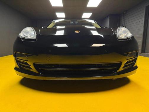 2010 Porsche Panamera S