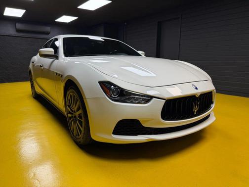 2017 Maserati Ghibli S