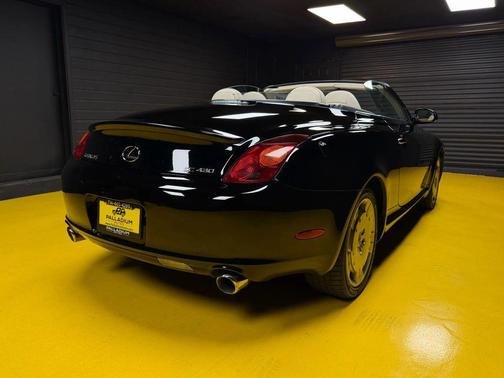 2004 Lexus SC 430 Base