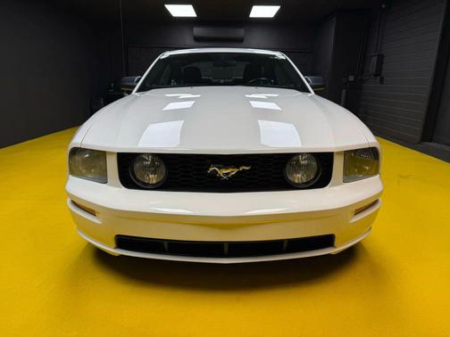2005 Ford Mustang GT