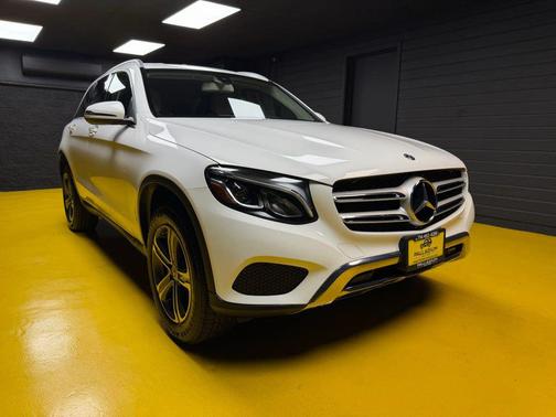 2019 Mercedes-Benz GLC 300 Base