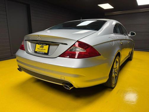 2006 Mercedes-Benz CLS-Class CLS500