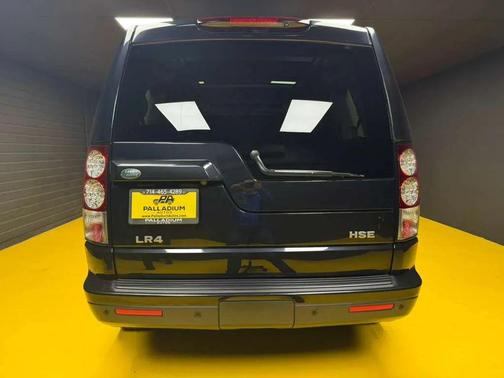 2012 Land Rover LR4 Base