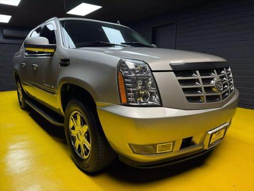 2009 Cadillac Escalade EXT Base