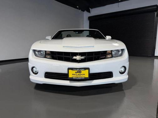 White 2013 Chevrolet Camaro SS Convertible 2D