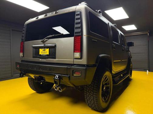 2005 Hummer H2 Base