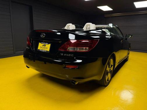 2010 Lexus IS 250C Base
