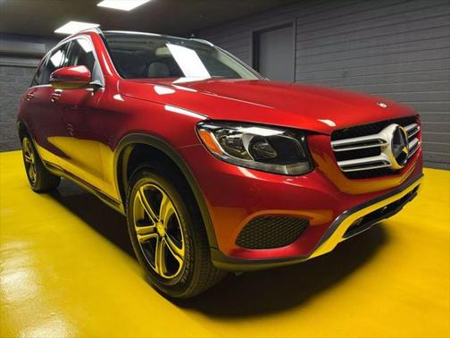 2017 Mercedes-Benz GLC 300 4MATIC