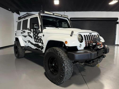 Bright White Clearcoat 2015 Jeep Wrangler Unlimited Sport Altitude