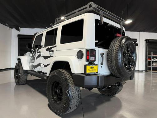 Bright White Clearcoat 2015 Jeep Wrangler Unlimited Sport Altitude