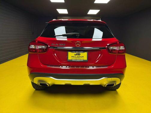2018 Mercedes-Benz GLA 250 Base