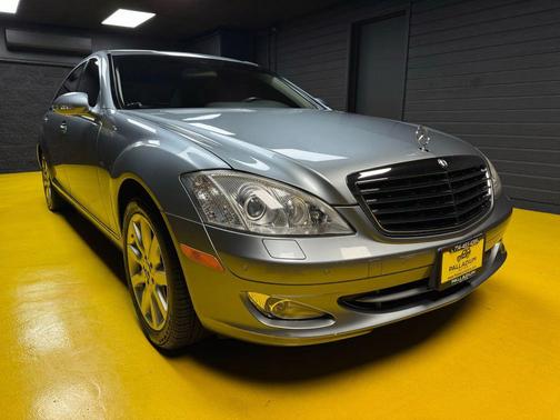 2007 Mercedes-Benz S-Class S 550 Sedan 4D