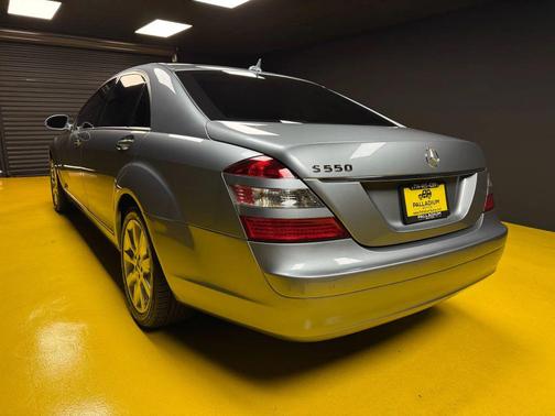 2007 Mercedes-Benz S-Class S 550 Sedan 4D