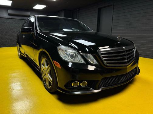2010 Mercedes-Benz E-Class E 550 Sedan 4D