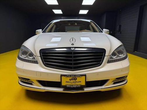 2010 Mercedes-Benz S-Class S 550 Sedan 4D