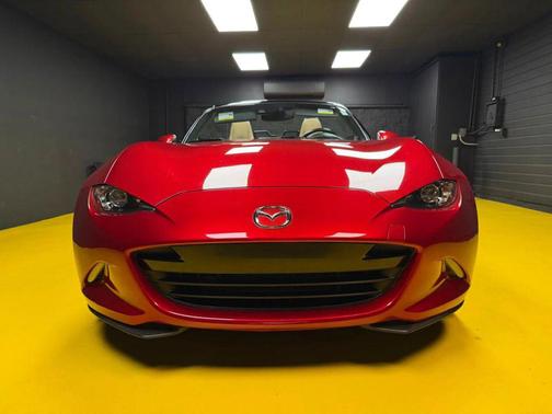Red 2016 Mazda MX-5 Miata Grand Touring