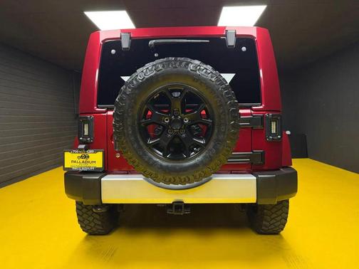 Deep Cherry Red Crystal Pearlcoat 2012 Jeep Wrangler Unlimited Sahara